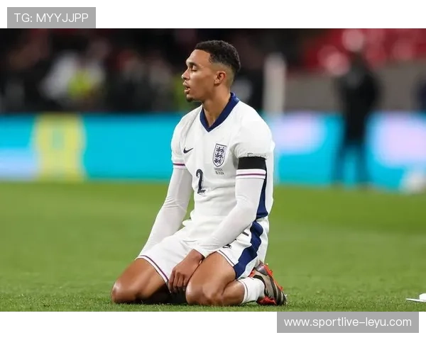 英格兰边卫阿诺德状态再成焦点